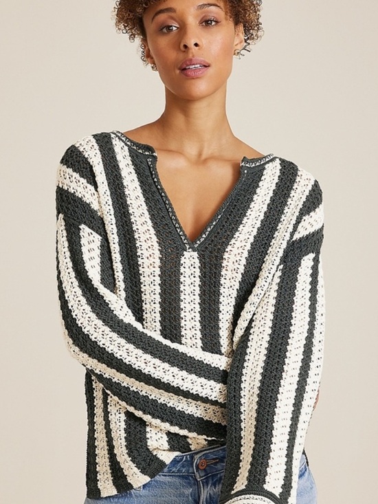 Maurices Sweaters - Maurices Women’s Green & Cream Striped Crochet V-Neck Pullover